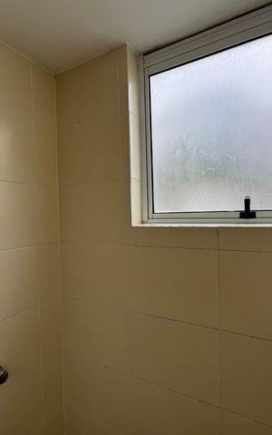 Casa de condomínio à venda com 112m², 3 quartos e 1 vaga Casa de condomínio à venda com 112m², 3 quartos e 1 vagaSuíte - Banheiro