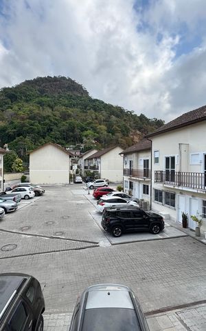 Casa de condomínio à venda com 112m², 3 quartos e 1 vaga Casa de condomínio à venda com 112m², 3 quartos e 1 vagaSuíte - Varanda