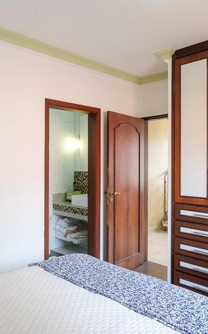 Casa à venda com 585m², 4 quartos e 10 vagasSuíte 3