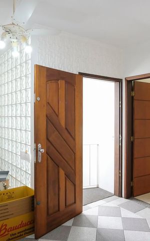 Casa à venda com 585m², 4 quartos e 10 vagasEscritório