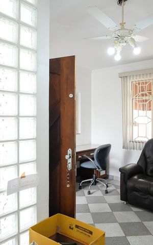 Casa à venda com 585m², 4 quartos e 10 vagasEscritório