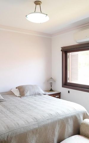 Casa à venda com 585m², 4 quartos e 10 vagasSuíte 2