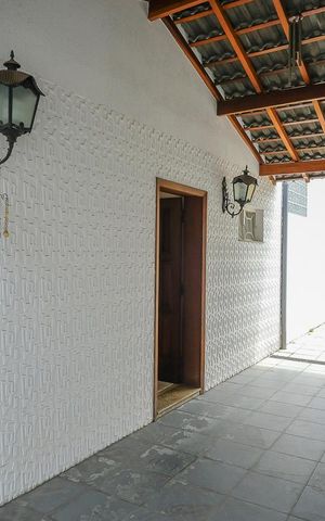 Casa à venda com 585m², 4 quartos e 10 vagasGaragem