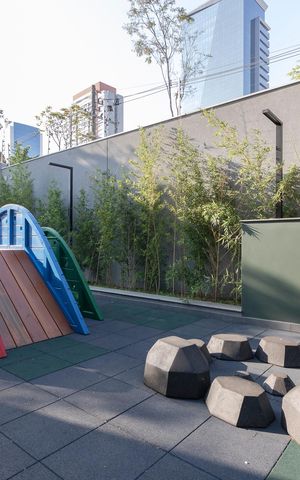 Studio à venda com 33m², 1 quarto e sem vaga Studio à venda com 33m², 1 quarto e sem vagaÁrea Comum - Playground