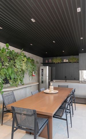 Studio à venda com 33m², 1 quarto e sem vaga Studio à venda com 33m², 1 quarto e sem vagaÁrea Comum - Churrasqueira