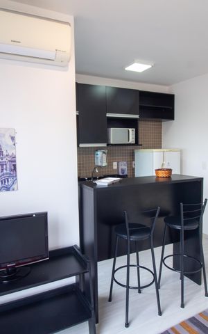 Studio para alugar com 27m², 1 quarto e 1 vaga Studio para alugar com 27m², 1 quarto e 1 vagaStudio