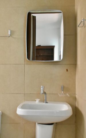 Studio para alugar com 21m², 1 quarto e sem vaga Studio para alugar com 21m², 1 quarto e sem vagaStudio Banheiro