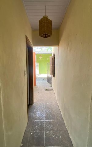 Casa à venda com 103m², 2 quartos e 1 vaga
