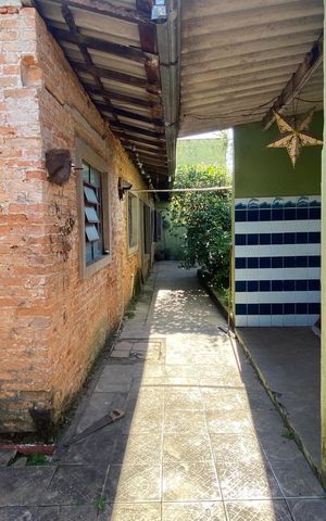 Casa à venda com 103m², 2 quartos e 1 vaga