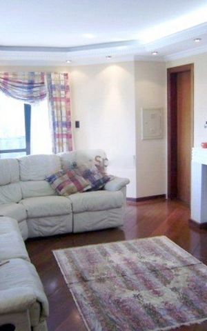 Apartamento à venda com 225m², 4 quartos e 4 vagas
