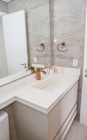 Apartamento à venda com 62m², 2 quartos e 1 vaga Apartamento à venda com 62m², 2 quartos e 1 vagaBanheiro da Suíte