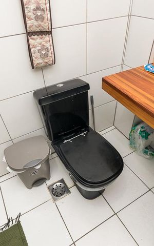 Apartamento à venda com 72m², 2 quartos e sem vaga Apartamento à venda com 72m², 2 quartos e sem vagaBanheiro