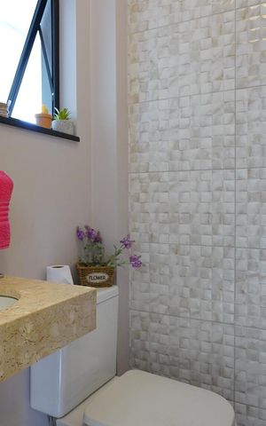Casa de condomínio para alugar com 200m², 4 quartos e 4 vagasSala - Lavabo