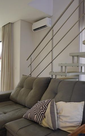 Casa de condomínio para alugar com 200m², 4 quartos e 4 vagasSala