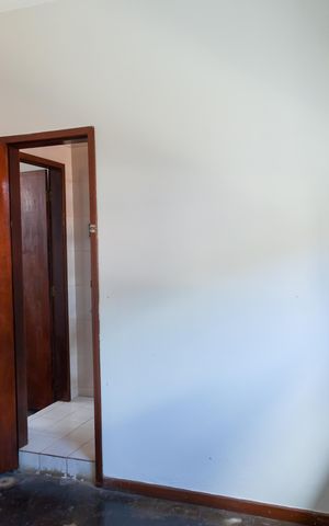 Casa à venda com 212m², 5 quartos e 2 vagas Casa à venda com 212m², 5 quartos e 2 vagasQuarto 4