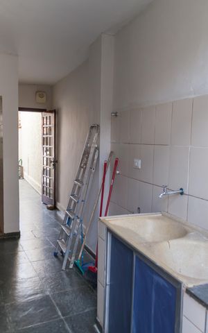 Casa à venda com 212m², 5 quartos e 2 vagas Casa à venda com 212m², 5 quartos e 2 vagasÁrea de Serviço