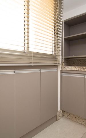 Apartamento para alugar com 60m², 2 quartos e 1 vaga Apartamento para alugar com 60m², 2 quartos e 1 vagaCozinha e Área de Serviço