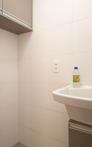Apartamento para alugar com 60m², 2 quartos e 1 vaga Apartamento para alugar com 60m², 2 quartos e 1 vagaCozinha e Área de Serviço