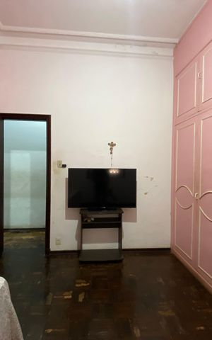 Casa para alugar com 1147m², 4 quartos e 7 vagas Casa para alugar com 1147m², 4 quartos e 7 vagasQuarto 3