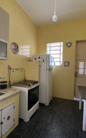 Casa para alugar com 1147m², 4 quartos e 7 vagas Casa para alugar com 1147m², 4 quartos e 7 vagasCozinha