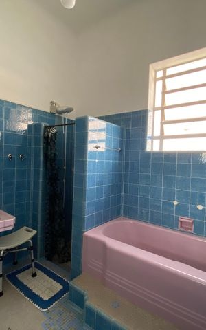 Casa para alugar com 1147m², 4 quartos e 7 vagas Casa para alugar com 1147m², 4 quartos e 7 vagasBanheiro