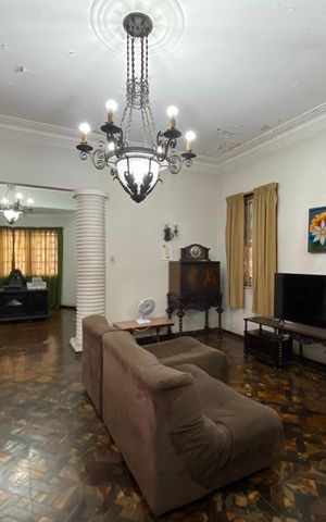 Casa para alugar com 1147m², 4 quartos e 7 vagas Casa para alugar com 1147m², 4 quartos e 7 vagasSala