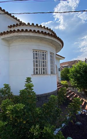 Casa para alugar com 1147m², 4 quartos e 7 vagas Casa para alugar com 1147m², 4 quartos e 7 vagasFrente