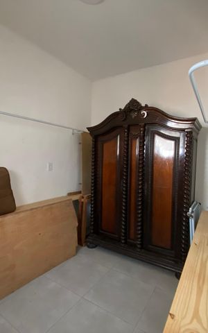 Casa para alugar com 1147m², 4 quartos e 7 vagas Casa para alugar com 1147m², 4 quartos e 7 vagasCloset