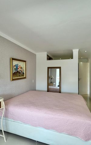 Casa de condomínio à venda com 300m², 6 quartos e 1 vaga Casa de condomínio à venda com 300m², 6 quartos e 1 vagaSuíte 2