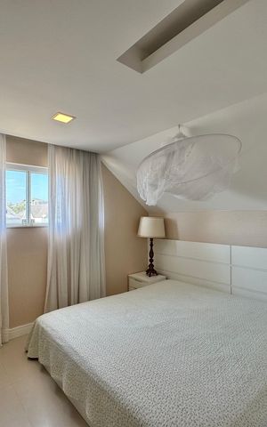 Casa de condomínio à venda com 300m², 6 quartos e 1 vaga Casa de condomínio à venda com 300m², 6 quartos e 1 vagaSuíte 5