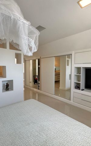 Casa de condomínio à venda com 300m², 6 quartos e 1 vaga Casa de condomínio à venda com 300m², 6 quartos e 1 vagaSuíte 5