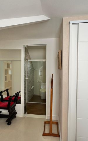 Casa de condomínio à venda com 300m², 6 quartos e 1 vaga Casa de condomínio à venda com 300m², 6 quartos e 1 vagaSuíte 5