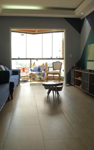 Apartamento à venda com 127m², 3 quartos e 2 vagasSala