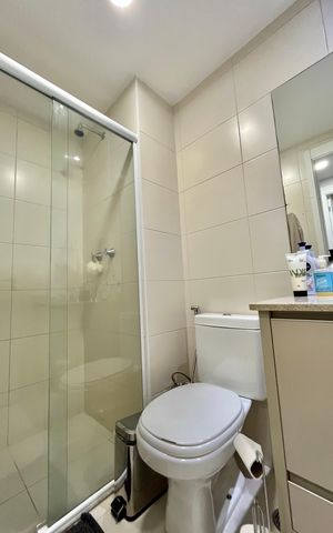 Apartamento à venda com 89m², 3 quartos e 2 vagas Apartamento à venda com 89m², 3 quartos e 2 vagasBanheiro Corredor