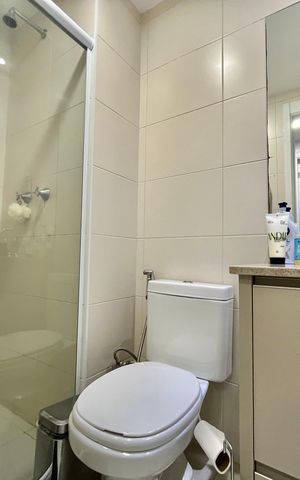 Apartamento à venda com 89m², 3 quartos e 2 vagas Apartamento à venda com 89m², 3 quartos e 2 vagasBanheiro Corredor