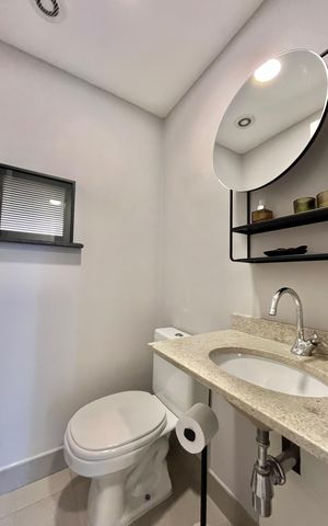 Apartamento à venda com 89m², 3 quartos e 2 vagas Apartamento à venda com 89m², 3 quartos e 2 vagasLavabo Sala