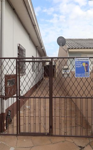 Casa à venda com 90m², 2 quartos e 1 vagaFachada e placa