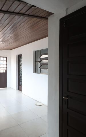Casa à venda com 90m², 2 quartos e 1 vagaÁrea de Serviço