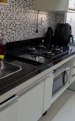 Apartamento à venda com 48m², 2 quartos e 1 vaga Apartamento à venda com 48m², 2 quartos e 1 vagaCozinha