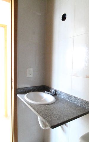 Apartamento para alugar com 54m², 2 quartos e 1 vagaBanheiro social