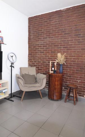 Casa à venda com 148m², 3 quartos e 2 vagasSala