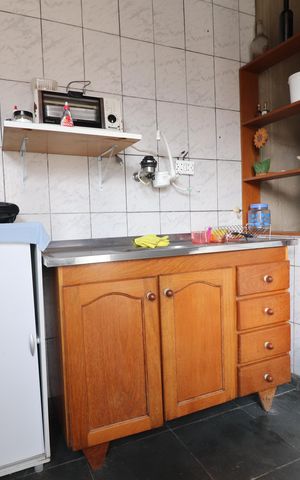 Casa à venda com 148m², 3 quartos e 2 vagasEdícula - Cozinha