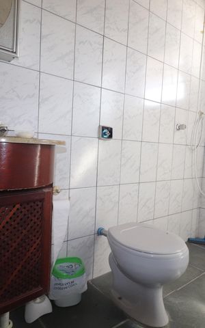 Casa à venda com 148m², 3 quartos e 2 vagasEdícula - Banheiro