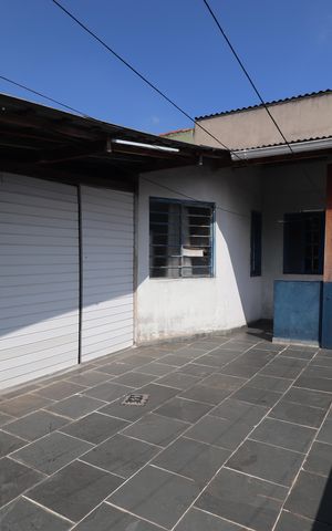 Casa à venda com 148m², 3 quartos e 2 vagasQuintal