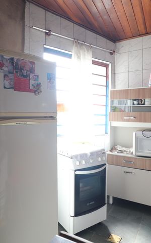 Casa à venda com 148m², 3 quartos e 2 vagasEdícula - Cozinha