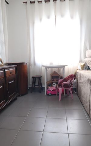 Casa à venda com 148m², 3 quartos e 2 vagasSala