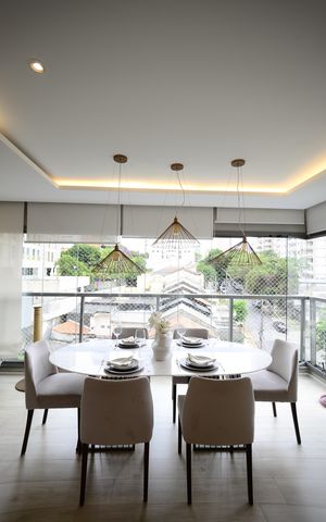 Apartamento à venda com 85m², 2 quartos e 2 vagasVaranda