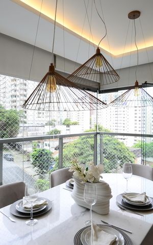Apartamento à venda com 85m², 2 quartos e 2 vagasVaranda