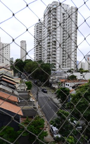Apartamento à venda com 85m², 2 quartos e 2 vagasVista
