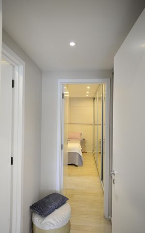 Apartamento à venda com 85m², 2 quartos e 2 vagasCorredor